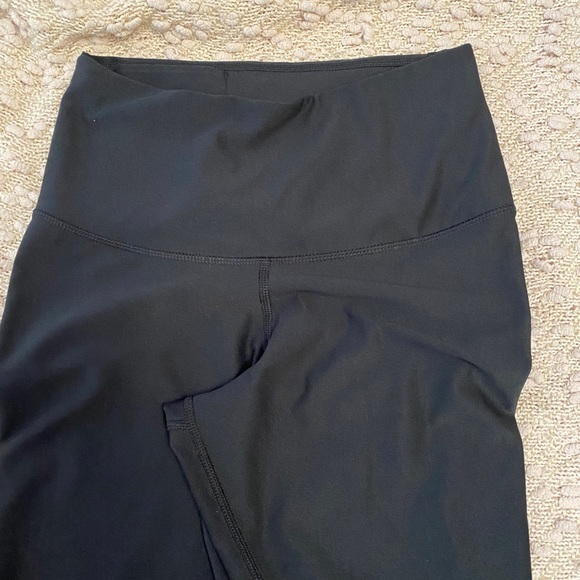 Nike Black High Waist Ankle Crop Leggings S - Picture 2 of 6